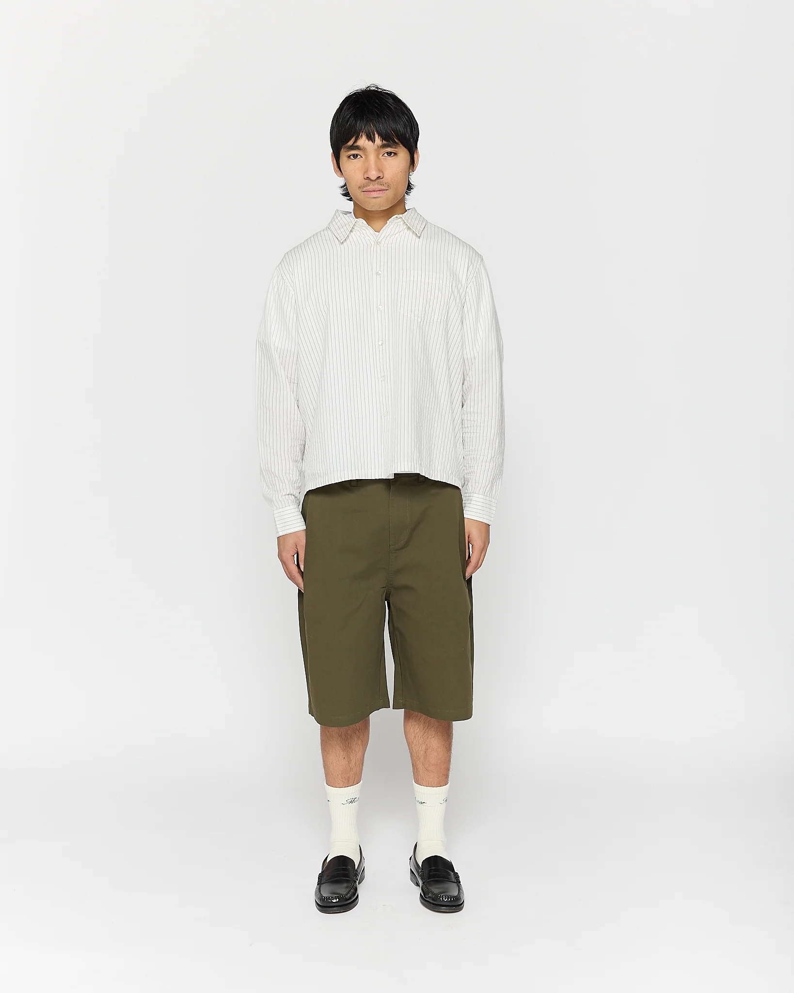 Olive Side Pleat Shorts - Image 5