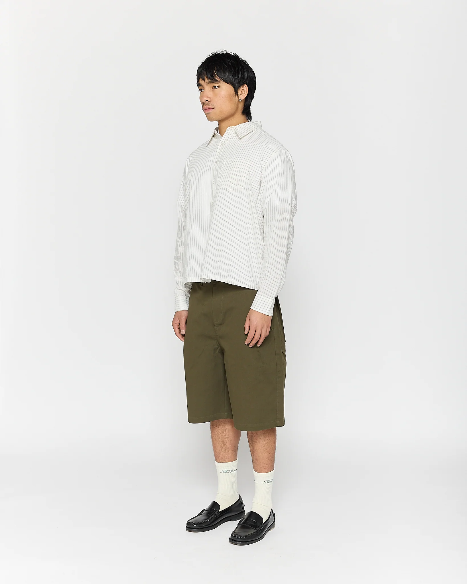 Olive Side Pleat Shorts - Image 6