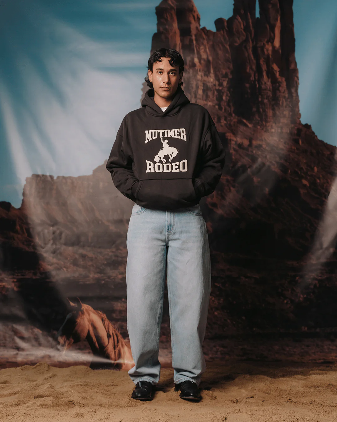 Rodeo Hoodie Black - Image 4